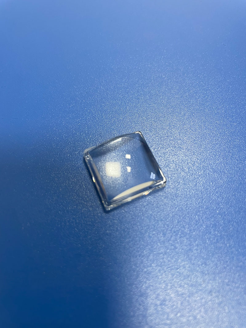 方形透镜